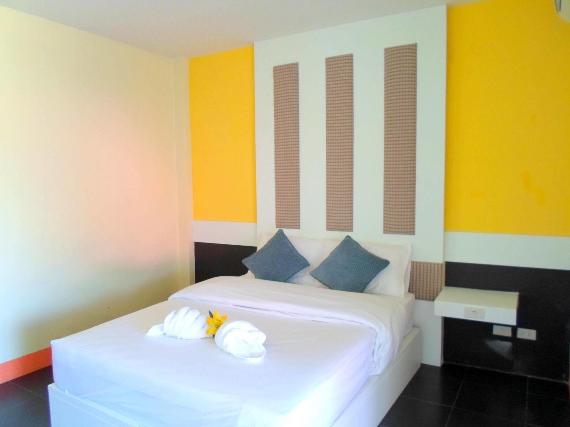 Bantatuk Resort & Restaurant Ban Tha Khun Exterior foto